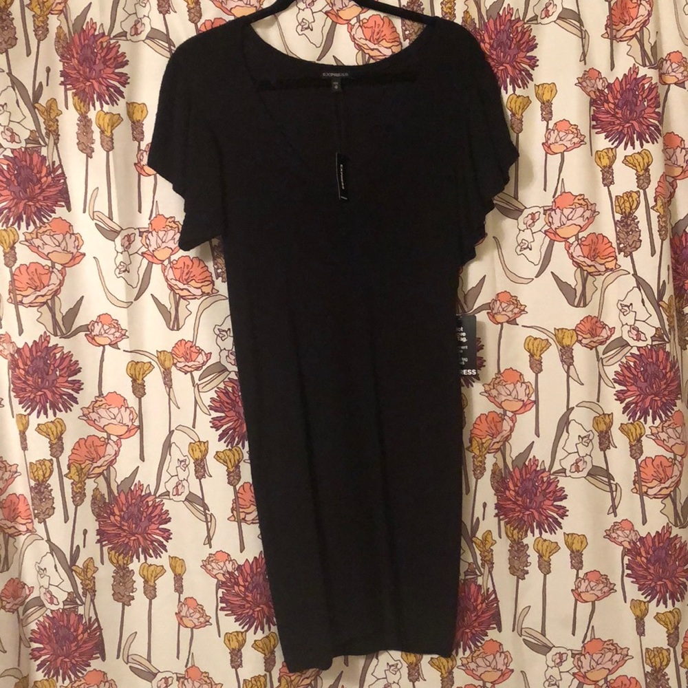 Body con woven dress- fun flare sleeves!